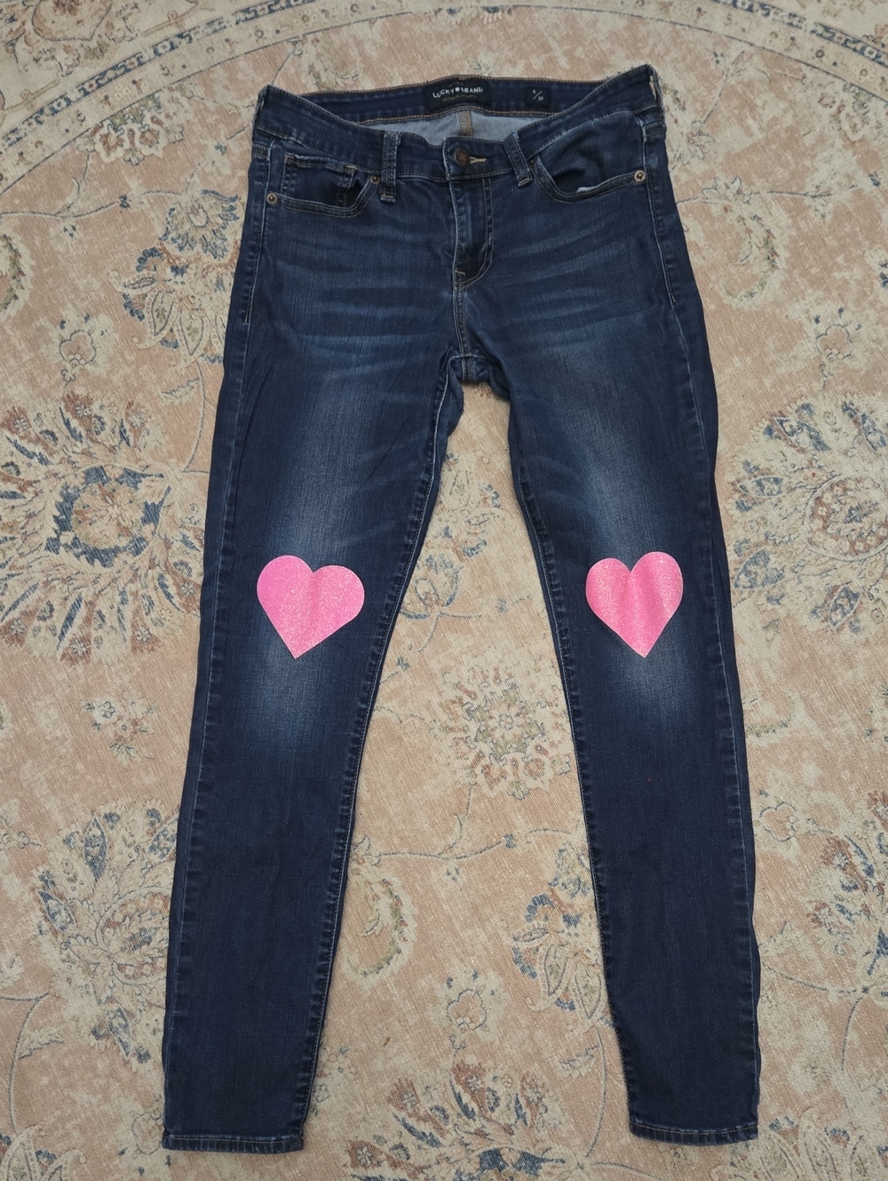 Lucky Brand Dark Wash Stella Skinny Blue Jeans Pink Heart Knee Patches 6/28 EUC